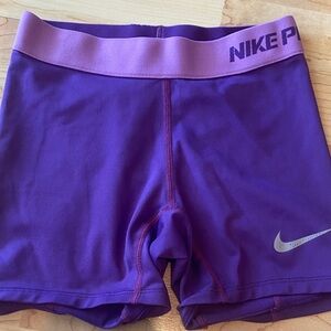 Nike Pro Kids Violet small Performance dri fit Shorts